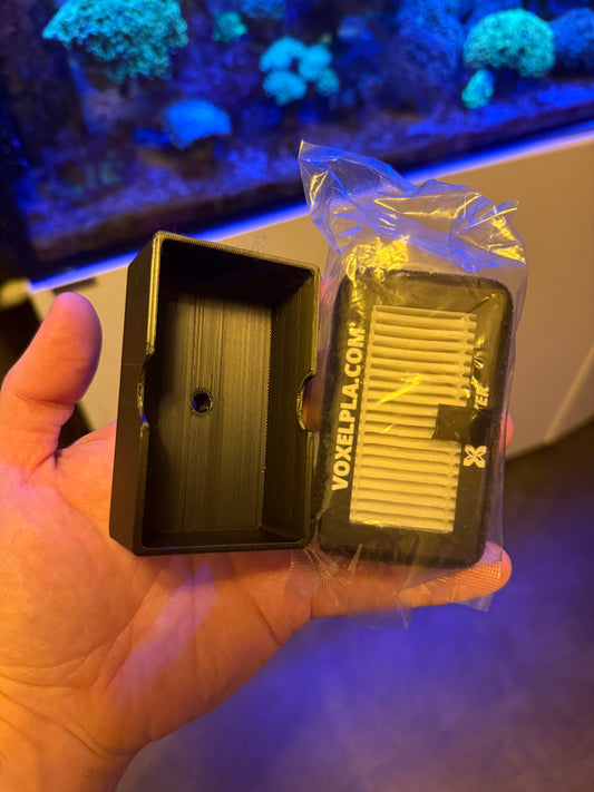Skimmer air intake filter box